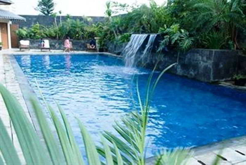 The Majesty Hotel Bandung Extérieur photo