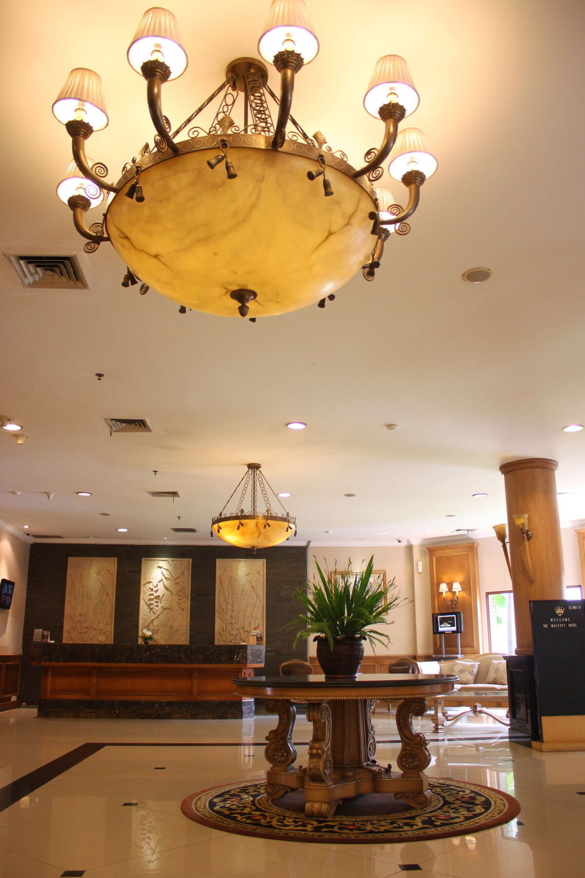 The Majesty Hotel Bandung Extérieur photo